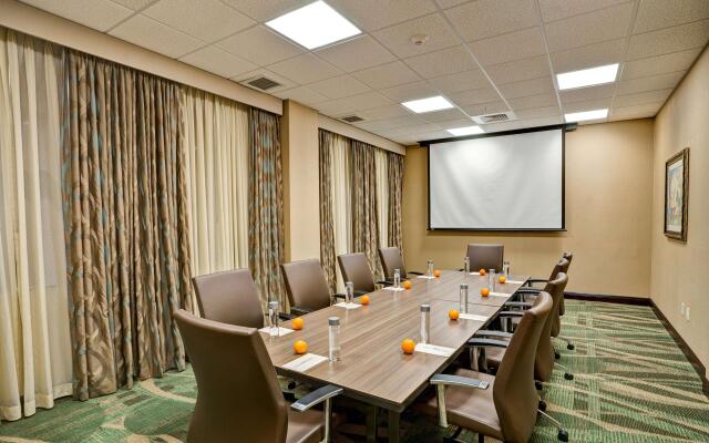 Embassy Suites by Hilton Fort Myers Estero
