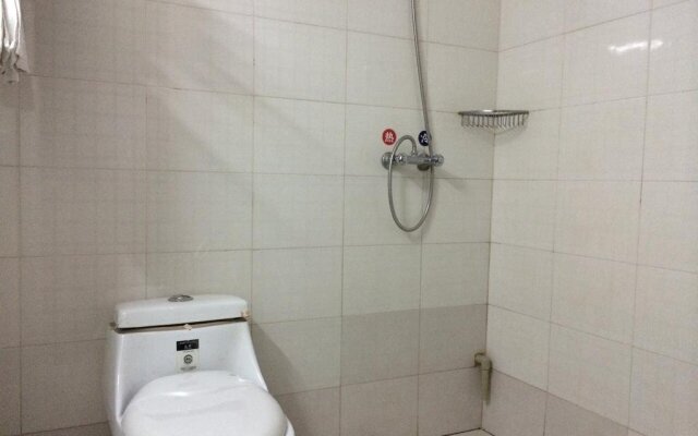 Longquan Hotel