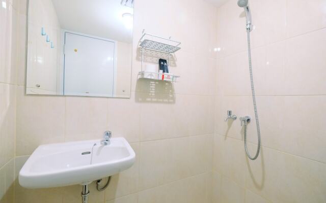 Comfy Studio Apartment at Springlake Summarecon Bekasi