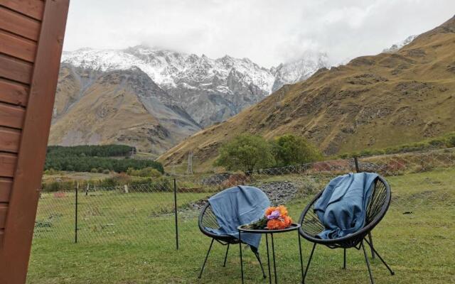 Kazbegi Twins