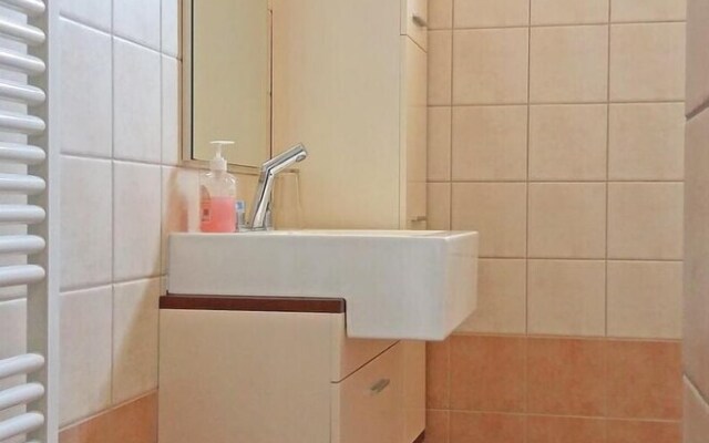 Amazing Home in Theologos with Hot Tub, WiFi & 6 Bedrooms
