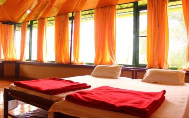 Tea Garden Holiday Home