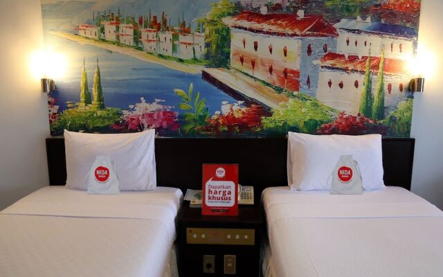 NIDA Rooms Ratulangi 17 Trans Studio