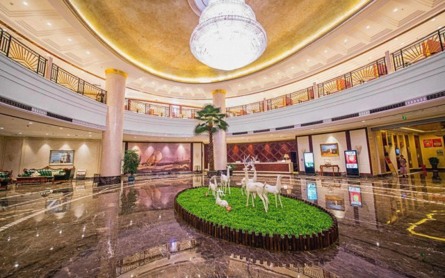 Puhua Hotel