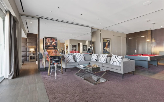 StripViewSuites at Palms Place Penthouses