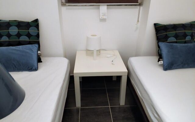 Sleep & Go Faro Airport Guest House