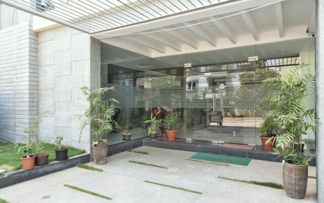 FabHotel Hill View Gachibowli