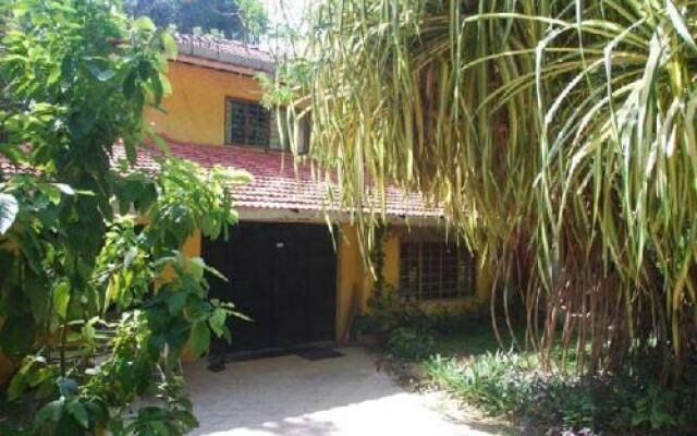 R M Guest House