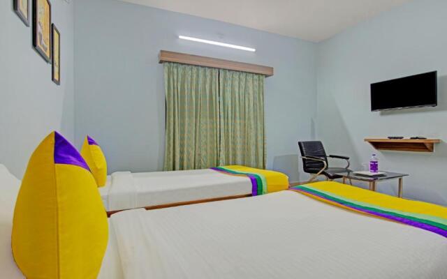 Itsy Hotels Sidhartha Residency