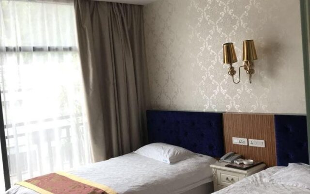 West Street Qing Feng Hotel