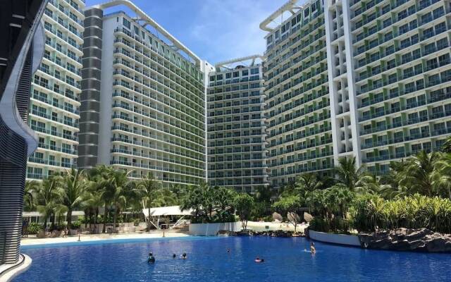 Azure Urban Resort HostedbyCes