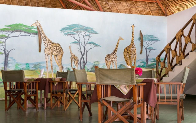 AHG Kuwinda Ecolodge Tented Camp