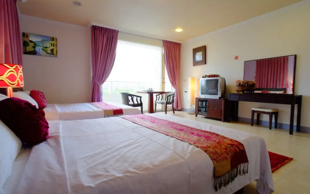 Plum Blossom Inn