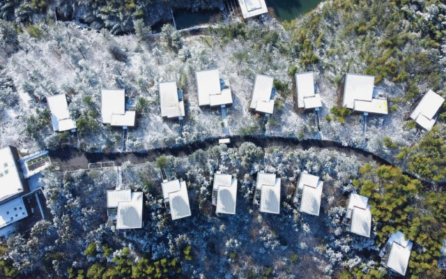 Meijie Mountain Hotspring Resort
