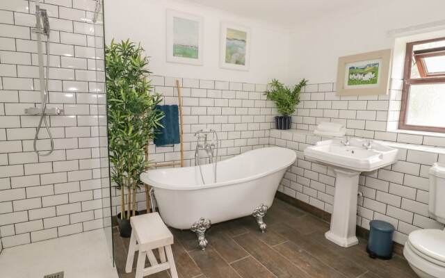 Orchard View, Leominster