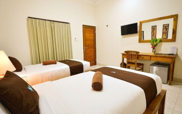 CANGGU KAYUMA HOUSE by ZUZU