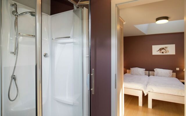 Splendid Holiday Home in Nadrin With Infrared Sauna & Heated Pool
