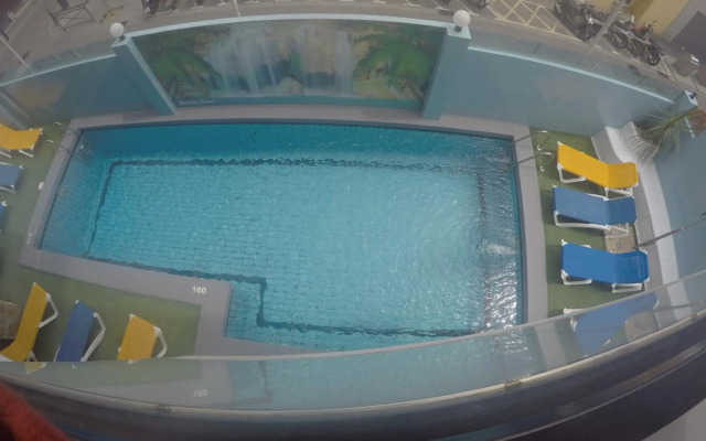 Hotel Golden Sand