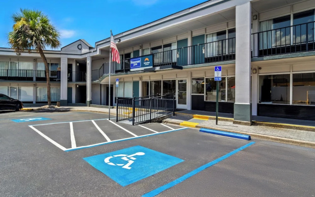 Suburban Studios Orange Park - Jacksonville near Naval Air Station