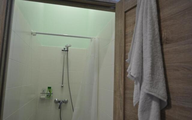 Hostel S size
