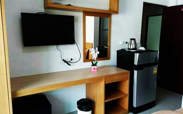 P & J Guesthouse