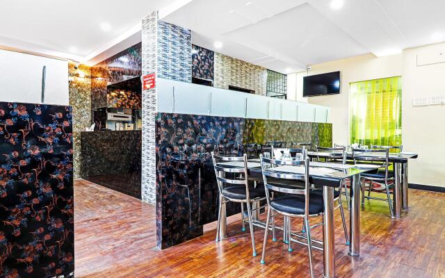 FabExpress Lucky Hotels II