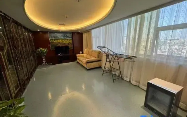Shandong Yizheng Hotel