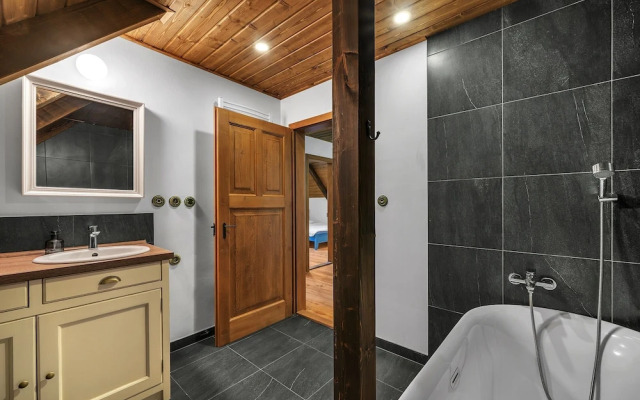 Villa Near Krkonose National Park