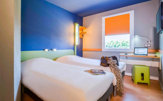 ibis budget Saint Martin de Crau Porte de Camargue