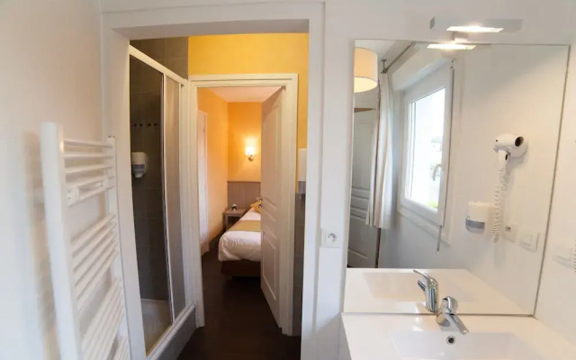 Brit Hotel Lannion - Perros Guirec