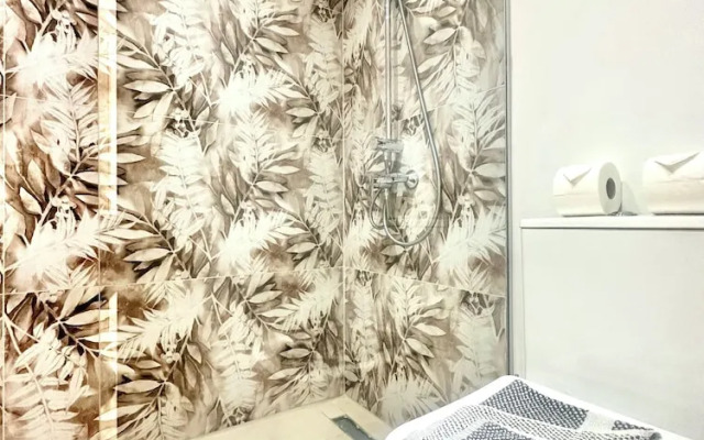 Sun Plaza Suites - Adults Only