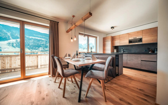 SUN SIDE by Schladming Appartements