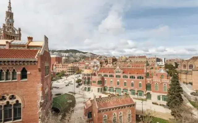 Sant Pau Apartments