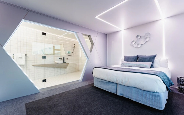 Quarters A1- Luxurious & Spacious