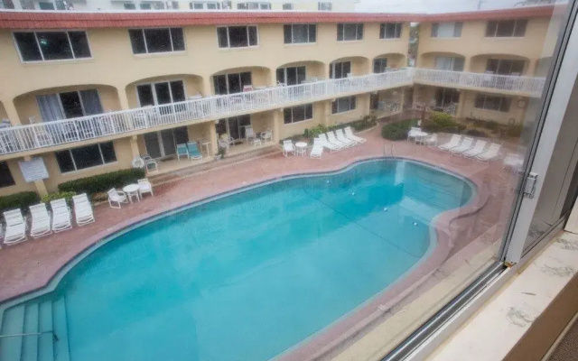 Win-San C-211 - 2 Br Condo