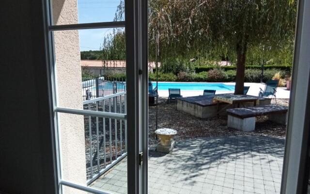 Le cheminblanc suite parentale