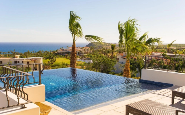 Two Luxurious Villas Perfect for Golfers at Dos Casas