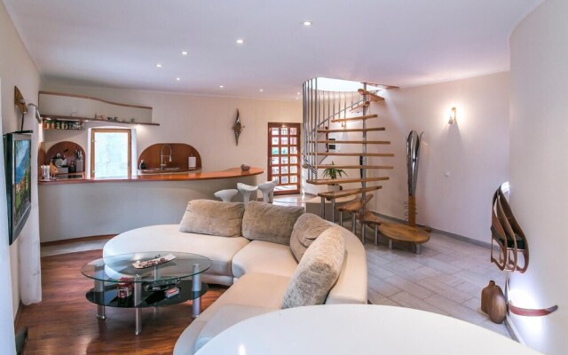 Nice Apartment in Kastav with Hot Tub & 1 Bedrooms
