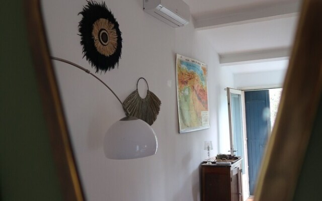 Mas la Pauline Gîtes de charme & roulotte