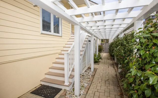 Sunrise Villa/monthly Rental 3 Bedroom Home