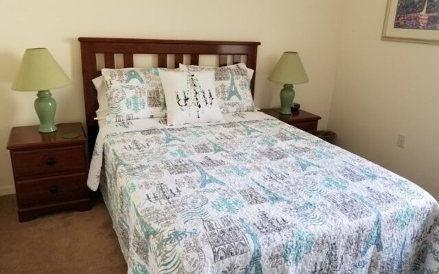 4BR Cresent Lakes Pool Home by FVM