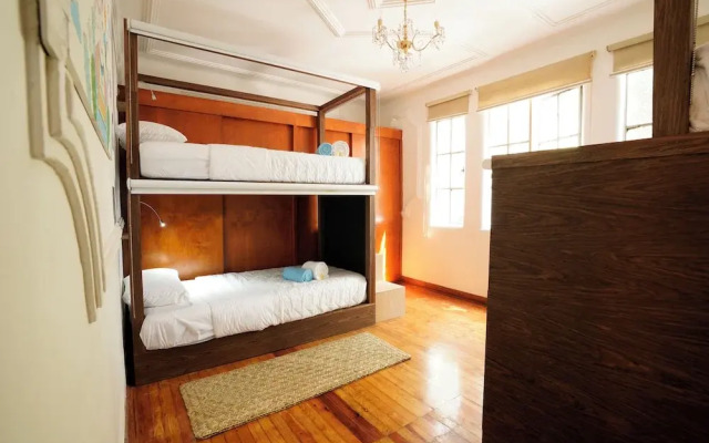 Hostal Fungi Casa Rosa
