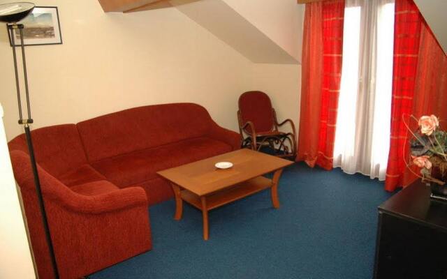 Lugas Wellness Hotel