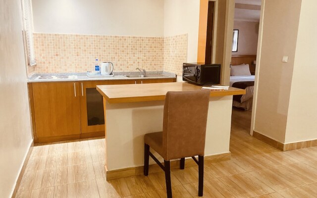 La Cour - Hotels