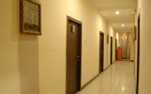 Shree Square