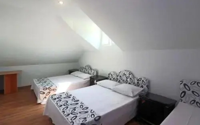 Hostel Kond House