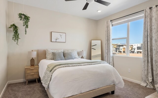 Hummingbird Retreat 2 Bedroom Condo