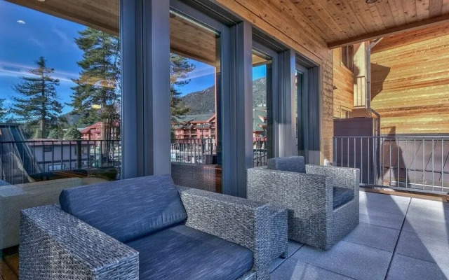 Zalanta 213 - 3 Br Condo