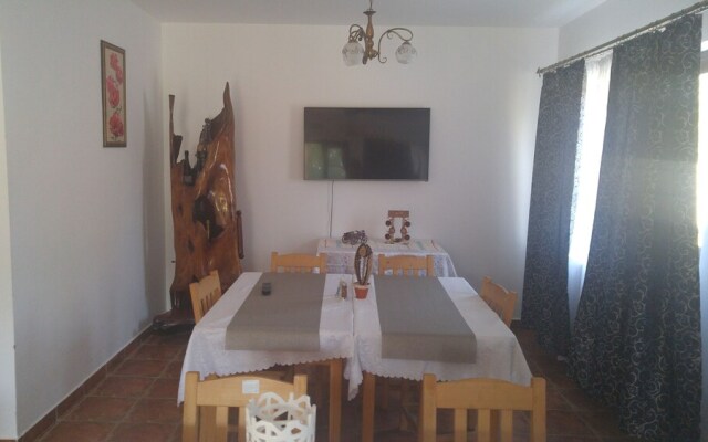 Pensiunea Casa Vanatorului
