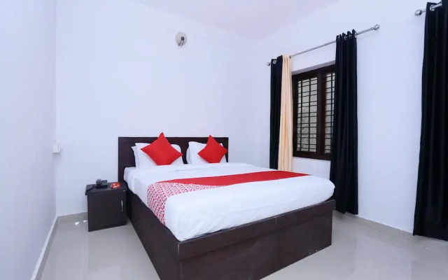 OYO 14328 Hotel Rv Tower